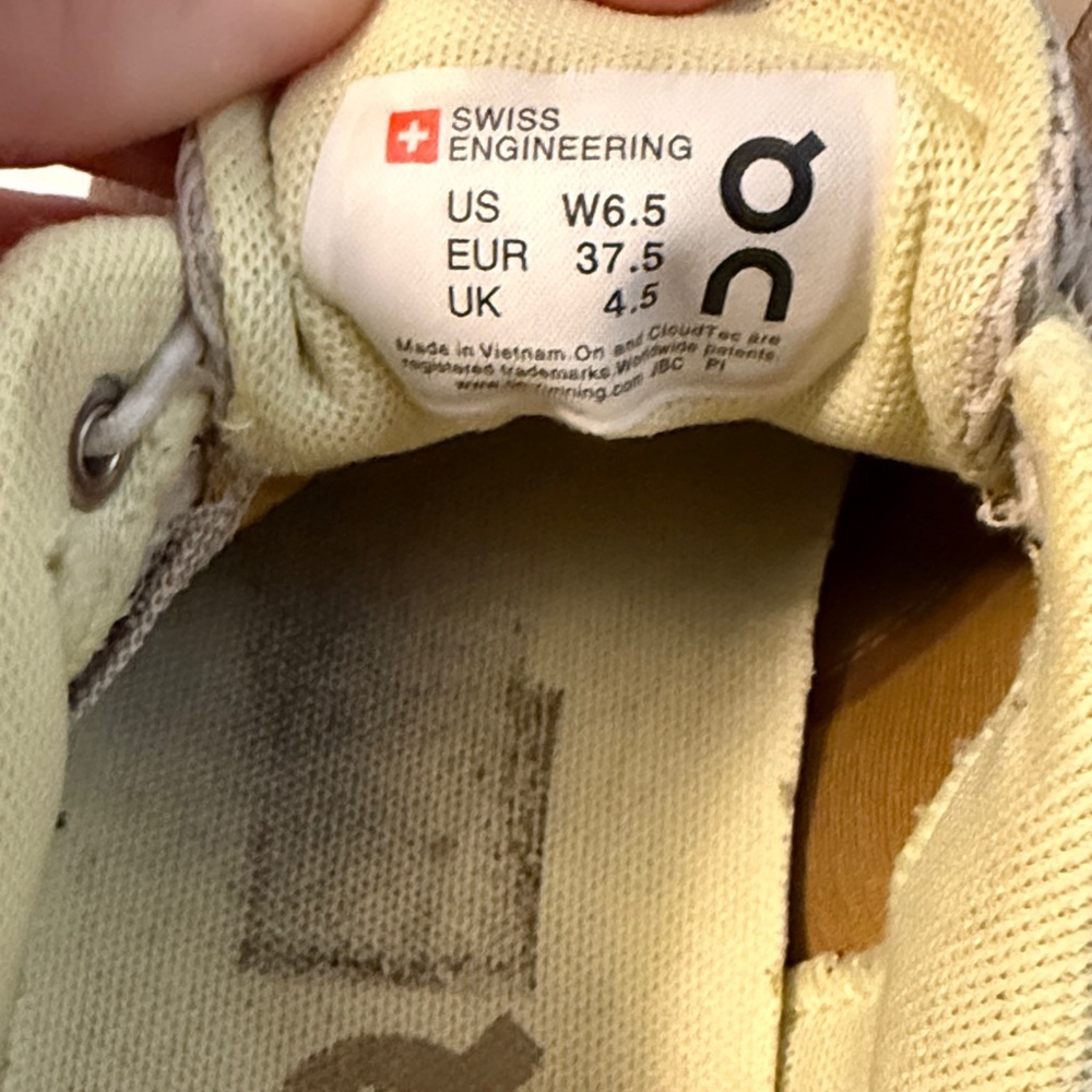 On clouds Cloud 5 - image 8